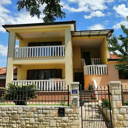 App Fratrici Apartment Umag