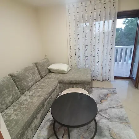 App Fratrici Apartment *