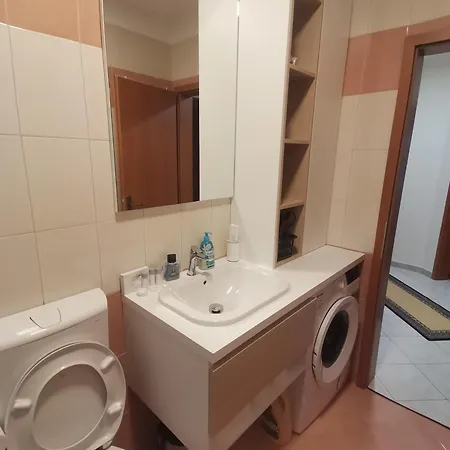 App Fratrici Apartment *